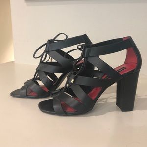 Charles Jourdan black lace up block heel 8.5